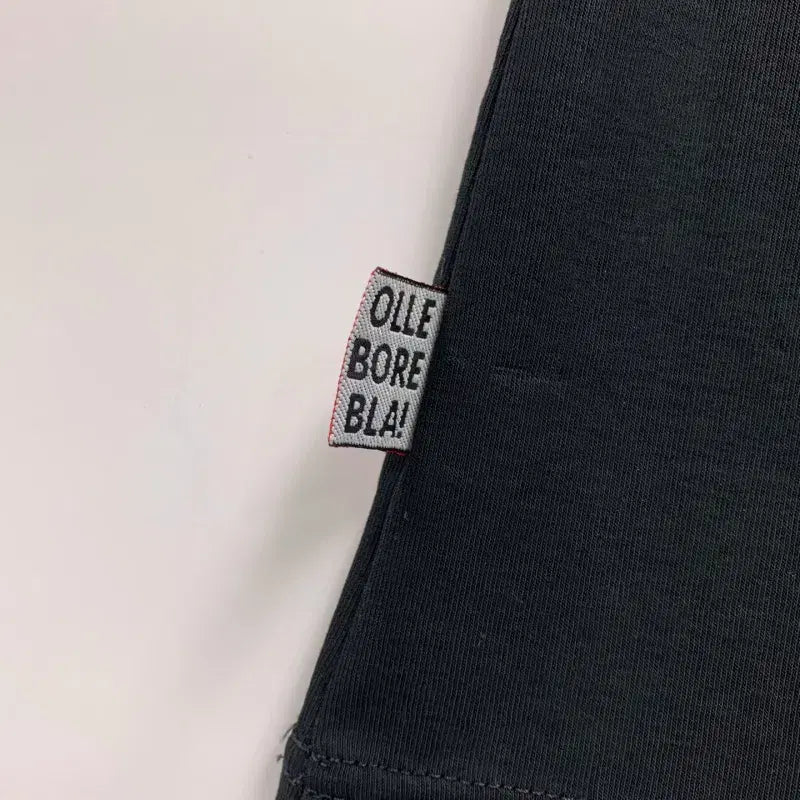 [BUNJANG] OLLEBOREBLA 오레보레브라 돼지자수 썸머터틀넥 5부티셔츠 C834 / OLLEBOREBLA 오레보레브라 돼지자수 썸머터틀넥 5부티셔츠 C834
