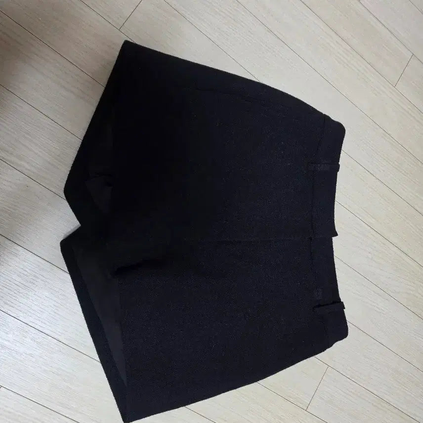 [BUNJANG] SiiE Eve Wool Half Pants S / 시에 이브 울 하프 팬츠 s
