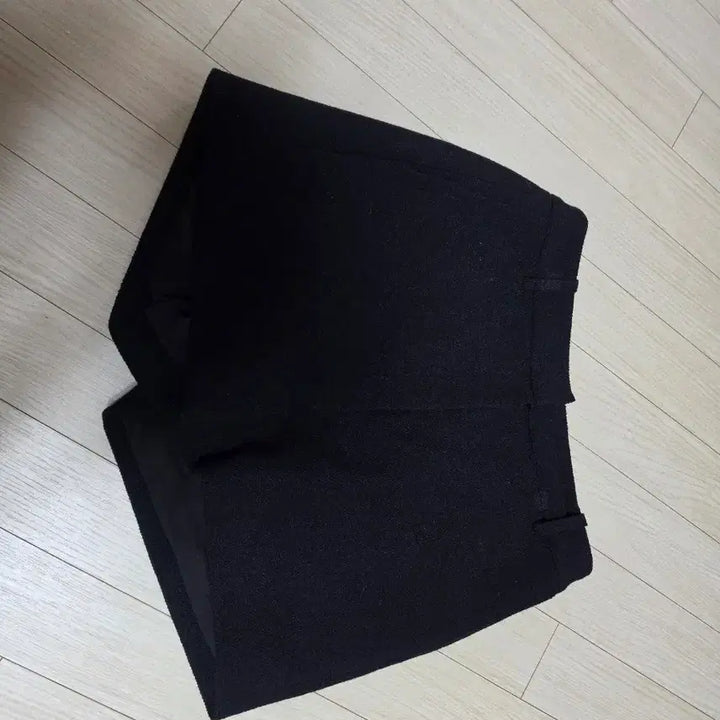 [BUNJANG] SiiE Eve Wool Half Pants S / 시에 이브 울 하프 팬츠 s