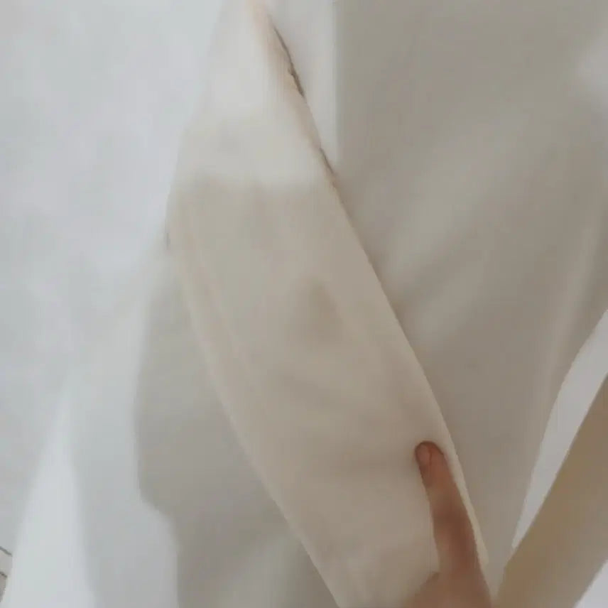 [BUNJANG] 산드로 소매 쉬폰 원피스 / 산드로 소매 쉬폰 원피스