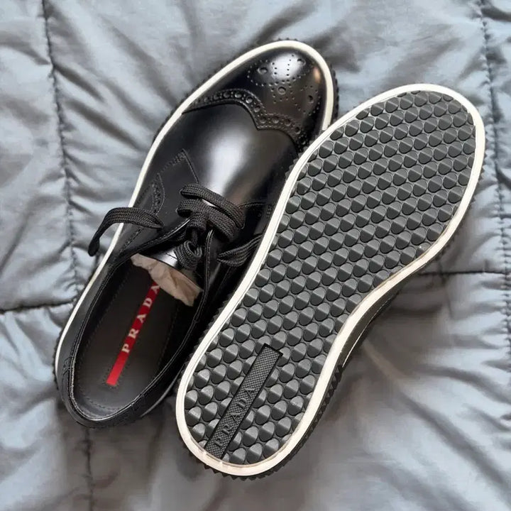 [BUNJANG] Prada Loafer (260mm) - New / 정품 프라다 로퍼 260사이즈 새상품 판매합니다