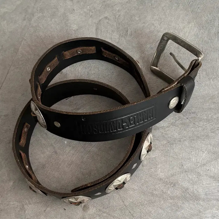 [SOLD OUT] Harley-Davidson 할리 데이비슨 스터드 레더 벨트