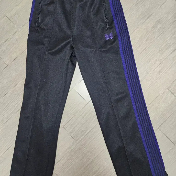[SOLD OUT] 니들스 비버 별주 트랙팬츠 검보