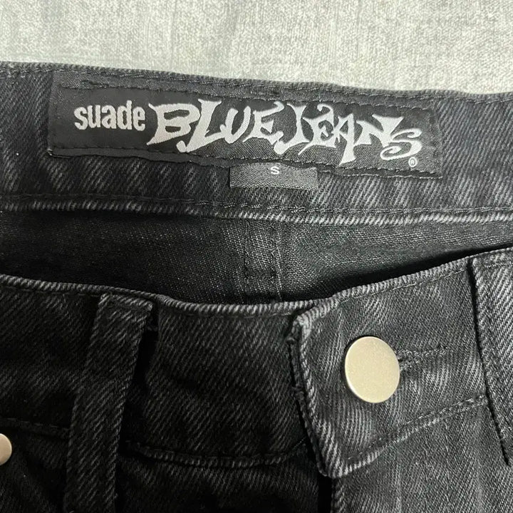 [SOLD OUT] 스웨이드 카펜더 데님 버뮤다팬츠 블랙S