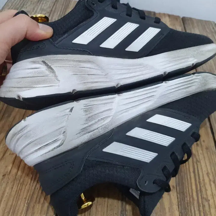 [SOLD OUT] 아디다스 PGS 789005 운동화 (250MM)