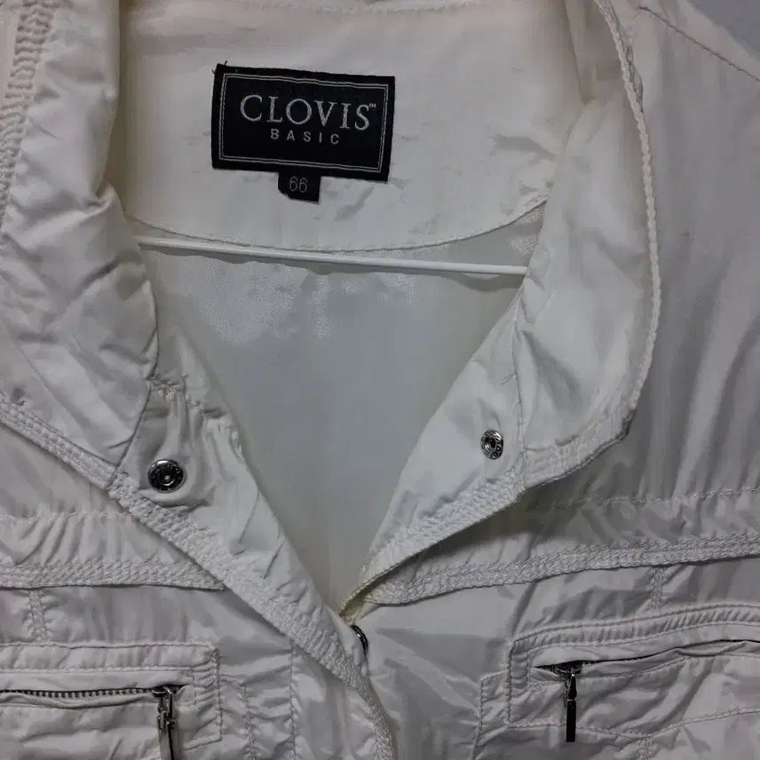 [SOLD OUT] CLOVIS 베이직 여성 아이보리 바람막이66