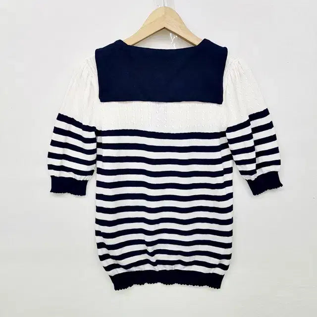 [BUNJANG] axes femme 세일러 니트 셔츠 / axes femme 세일러 니트 셔츠