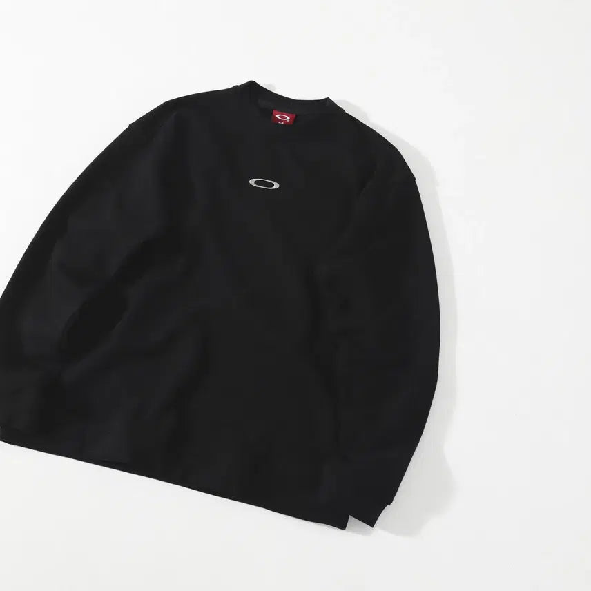 [BUNJANG] Oakley Japan Small Embroidered Logo Sweatshirt / 오클리 재팬 스몰 자수 로고 오리지널 맨투맨 S~XL 아울렛 새상품