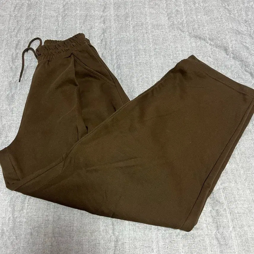 [BUNJANG] Suede Two-Tuck Training Pants Brown M / 스웨이드 투턱 트레이닝팬츠 브라운M