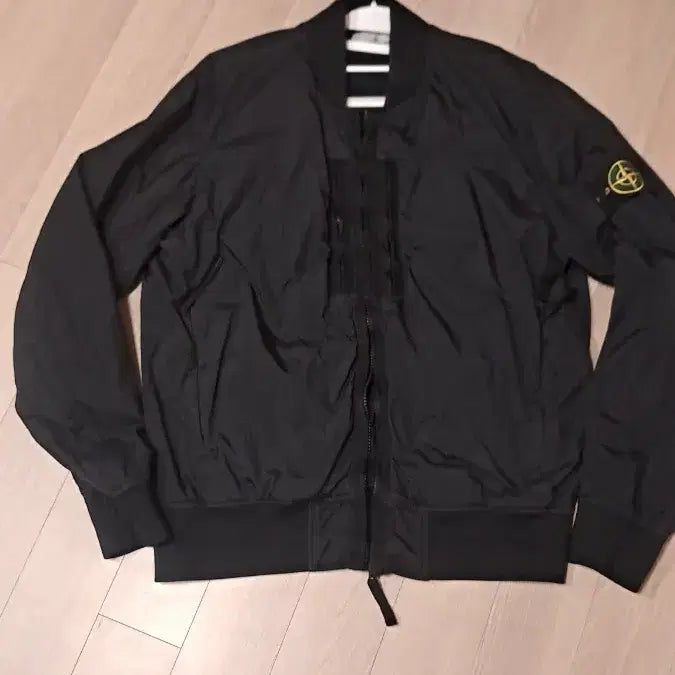 [BUNJANG] Stone Island Windbreaker Jacket / 스톤아일랜드 바람막이 판매합니다
