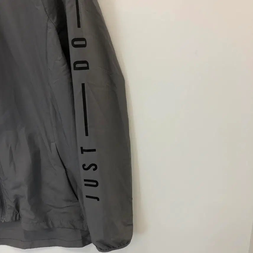 [SOLD OUT] 나이키 JDI 경량 러닝자켓 우먼 XL