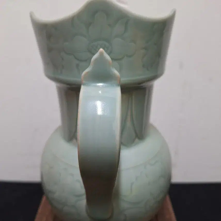 [BUNJANG] Chinese Celadon Porcelain Engraved Floral Motif Ewer / 중국 도자기, 골동품, 청자음각화문집호