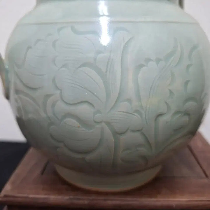 [BUNJANG] Chinese Celadon Porcelain Engraved Floral Motif Ewer / 중국 도자기, 골동품, 청자음각화문집호