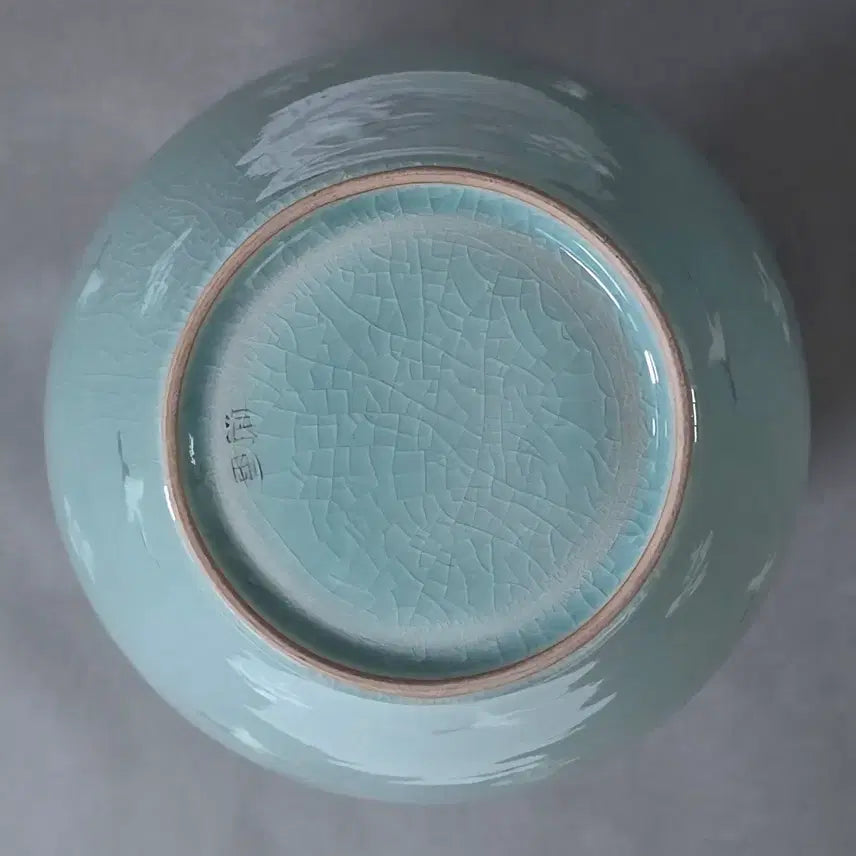 [BUNJANG] Haegang Yoo Geun-hyung Crane Cloud Celadon Porcelain Vase / 해강 유근형 운학문 호