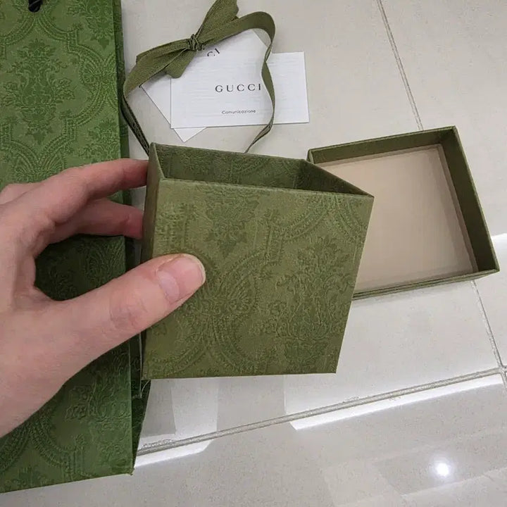 [SOLD OUT] 구찌 방도 케이스와 쇼핑백