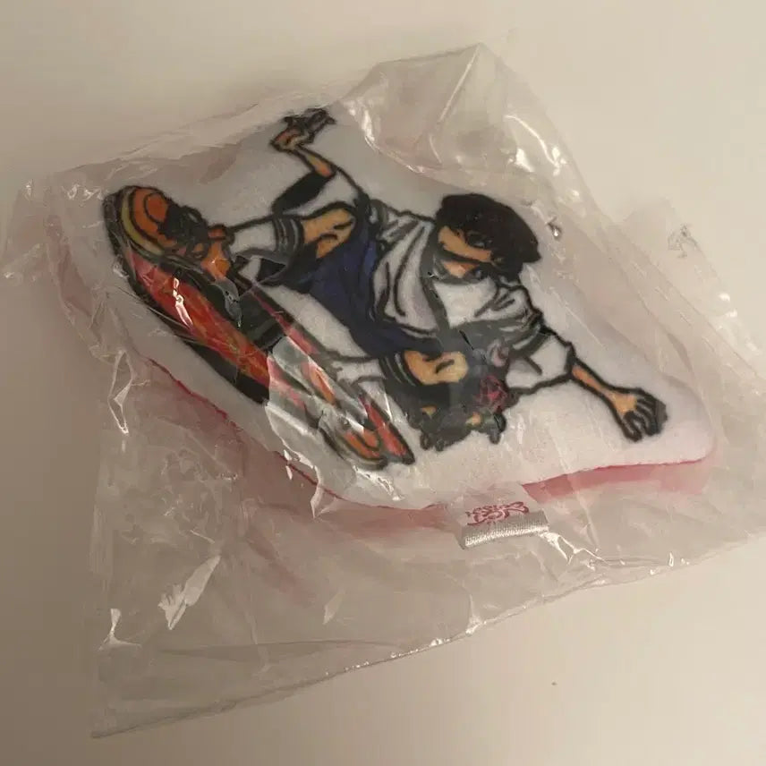 [BUNJANG] Sakura Surf Cushion Keyring Sealed / 사쿠야 서프 쿠션 키링 미개봉