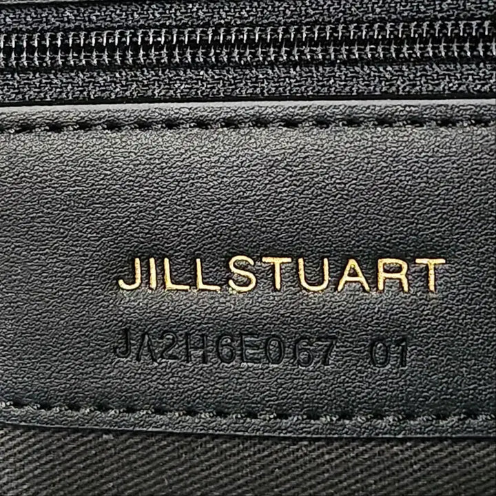 [BUNJANG] [정품] JILLSTUART 금장 로고 포인트 노트북 백팩 / [정품] JILLSTUART 금장 로고 포인트 노트북 백팩