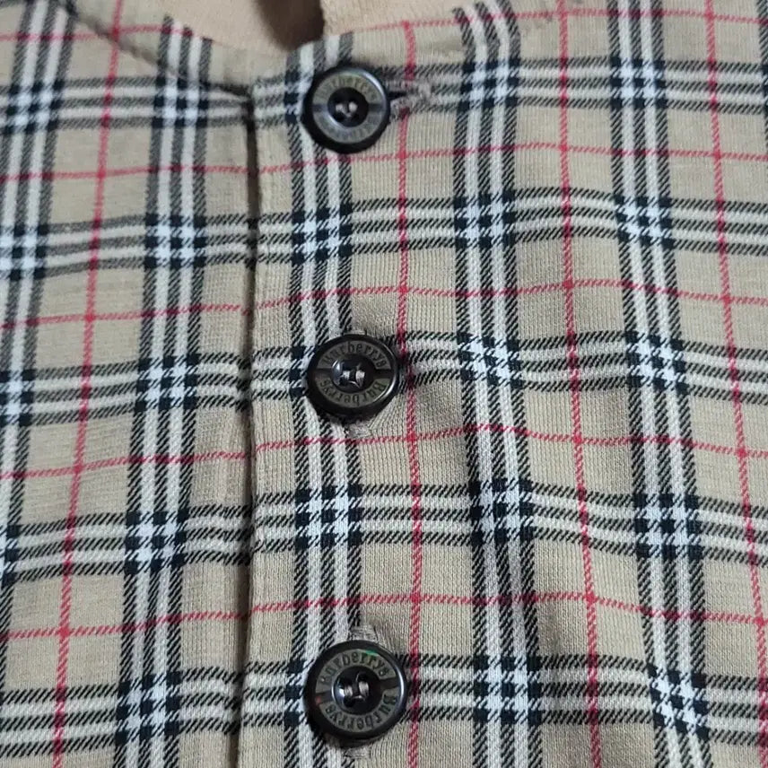 [SOLD OUT] 버버리 반팔티셔츠 손흥 공황패션