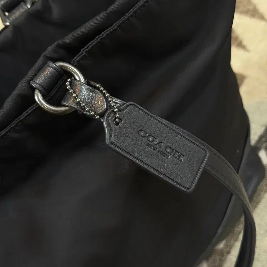 [SOLD OUT] 코치 나일론 턴락 숄더백
