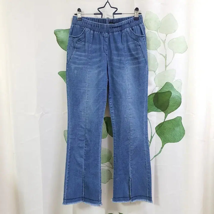 [SOLD OUT] 밴딩 부츠컷 청바지