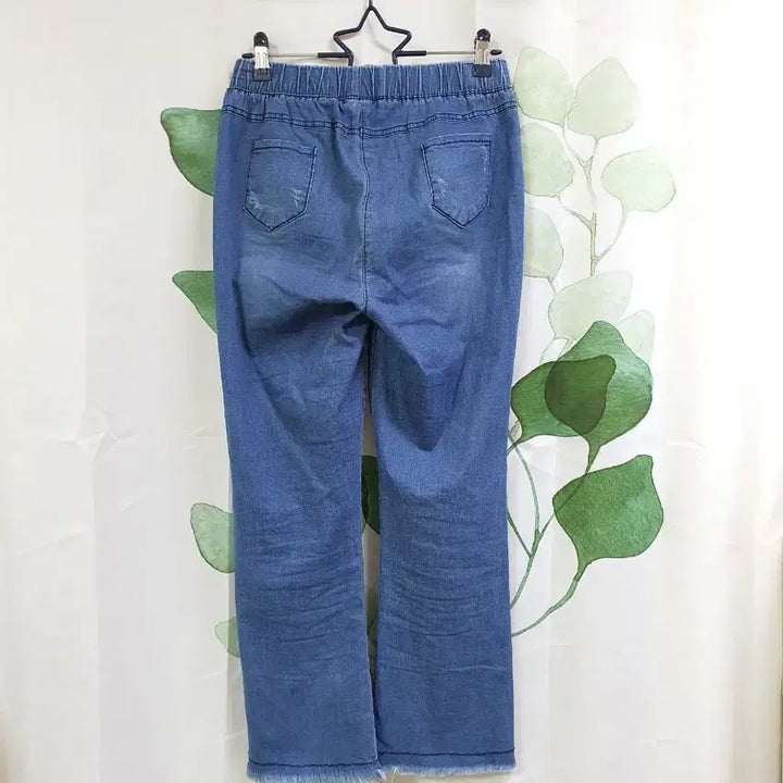 [SOLD OUT] 밴딩 부츠컷 청바지