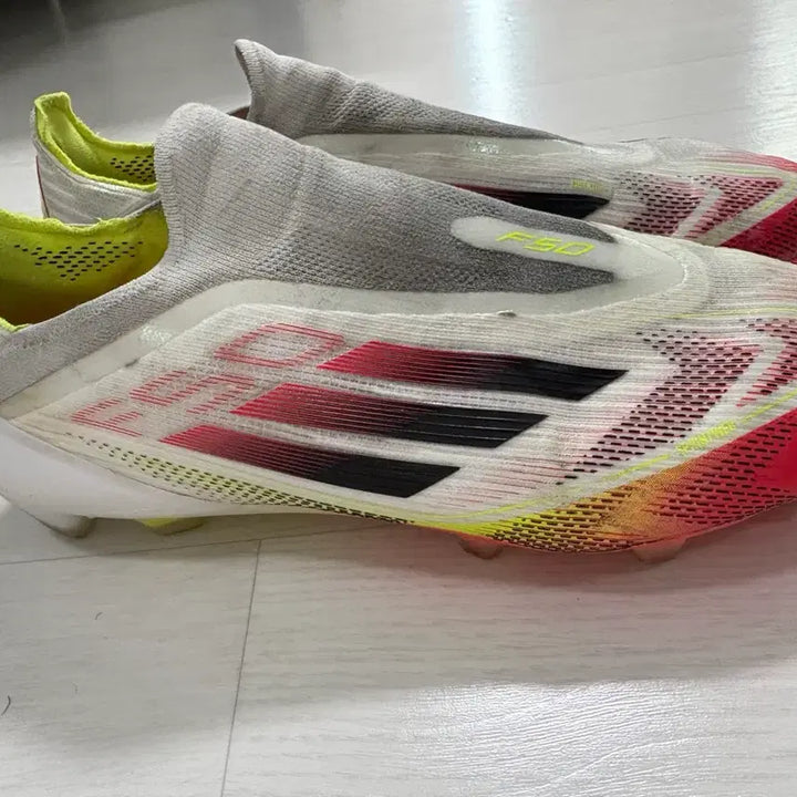 [BUNJANG] 아디다스 F50 엘리트 레이스리스 FG / 아디다스 F50 엘리트 레이스리스 FG