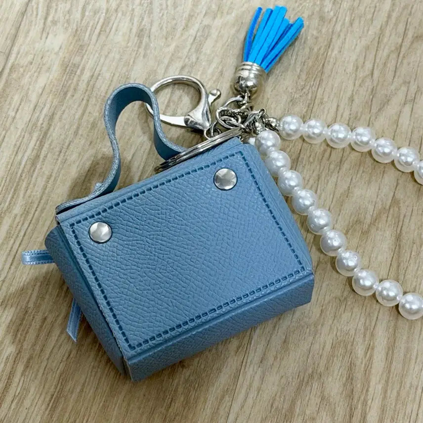 [SOLD OUT] 새상품 헬로키티 미니백 에어팟 버즈 이어폰 케이스 가방 키링 진주참