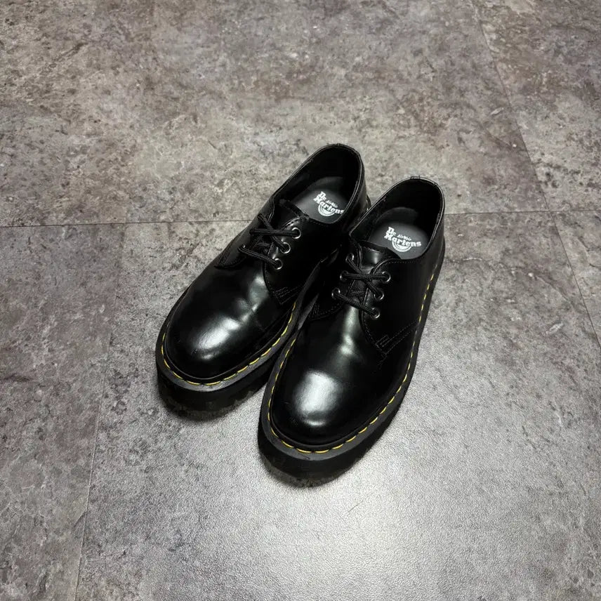 [SOLD OUT] 닥터마틴 1461 쿼드 240