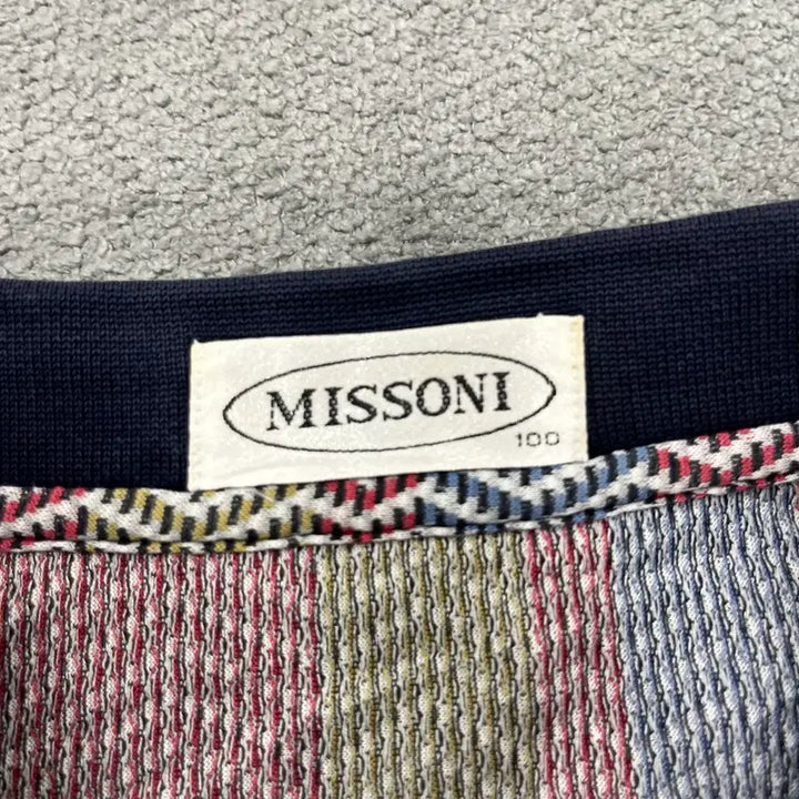 [SOLD OUT] 100 미쏘니 90s 멀티컬러 패턴 카라 롱슬리브
