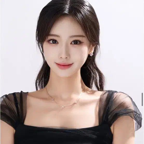 [BUNJANG] 새상품) 이부베 릴리 슬리브리스 반팔 티 화이트, 블랙 / 새상품) 이부베 릴리 슬리브리스 반팔 티 화이트