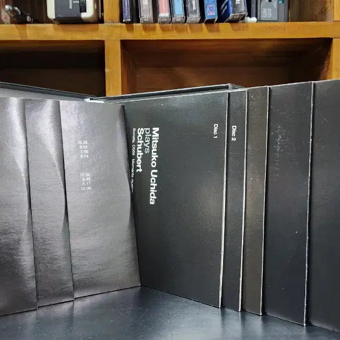 [BUNJANG] 우치다 미츠코 슈베르트 8CD 세트 필립스 (수입) / 우치다 미츠코 슈베르트 8CD 세트 필립스 (수입)