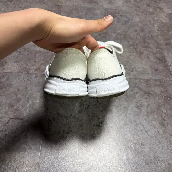 [SOLD OUT] 미하라야스히로 베이커 43 새상품급