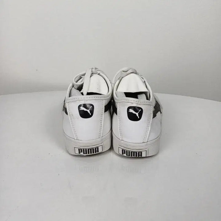 [BUNJANG] Puma Sneakers White Shoes 240mm / 푸마/스니커즈 운동화 신발 화이트 240/라덴