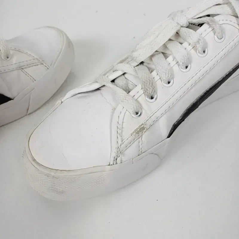 [BUNJANG] Puma Sneakers White Shoes 240mm / 푸마/스니커즈 운동화 신발 화이트 240/라덴