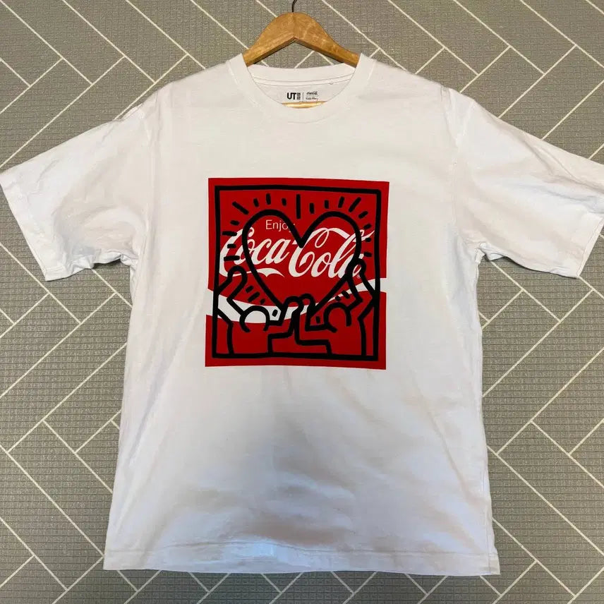 [SOLD OUT] 유니클로 남성 키스해링 콜라보 티셔츠 / L 100사이즈