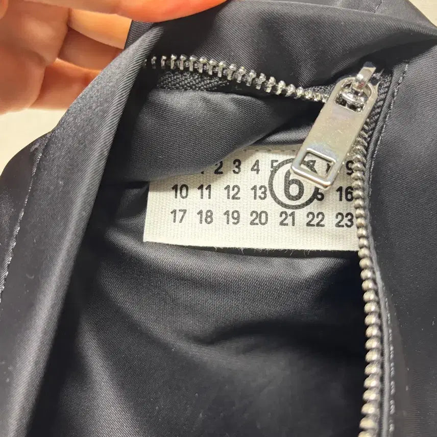[SOLD OUT] 마르지엘라 슬링백