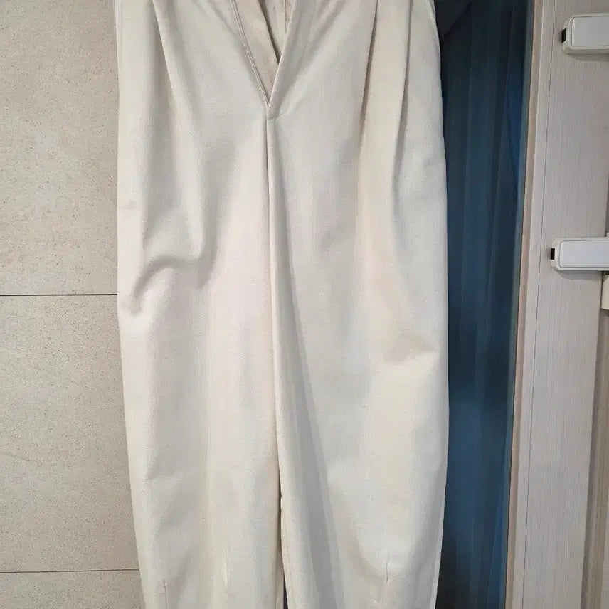 [BUNJANG] Urbanstuf Durable Long Balloon Pants Cream L / 어반스터프 듀러블 롱 벌룬 팬츠 크림 L 팝니다