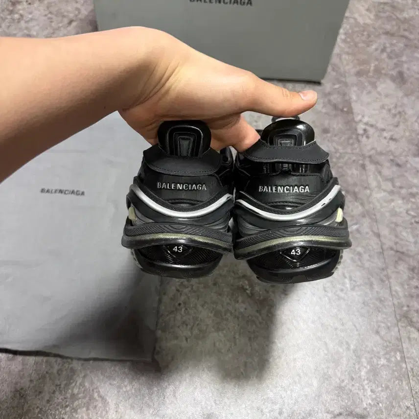 [BUNJANG] Balenciaga Tyrex 43 Sneakers / 발렌시아가 타이렉스 43 풀박스