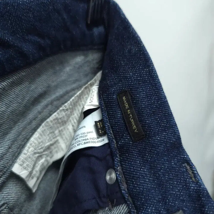[BUNJANG] Massimo Dutti Semi-Wide Jeans / 마시모두띠 세미와이드 청바지 (24~25)