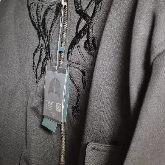 [BUNJANG] Black Mamba Cropped Padded MA-1 Jacket / 언더마이카 25SS BLACK MAMBA 크롭 패티드 MA-1