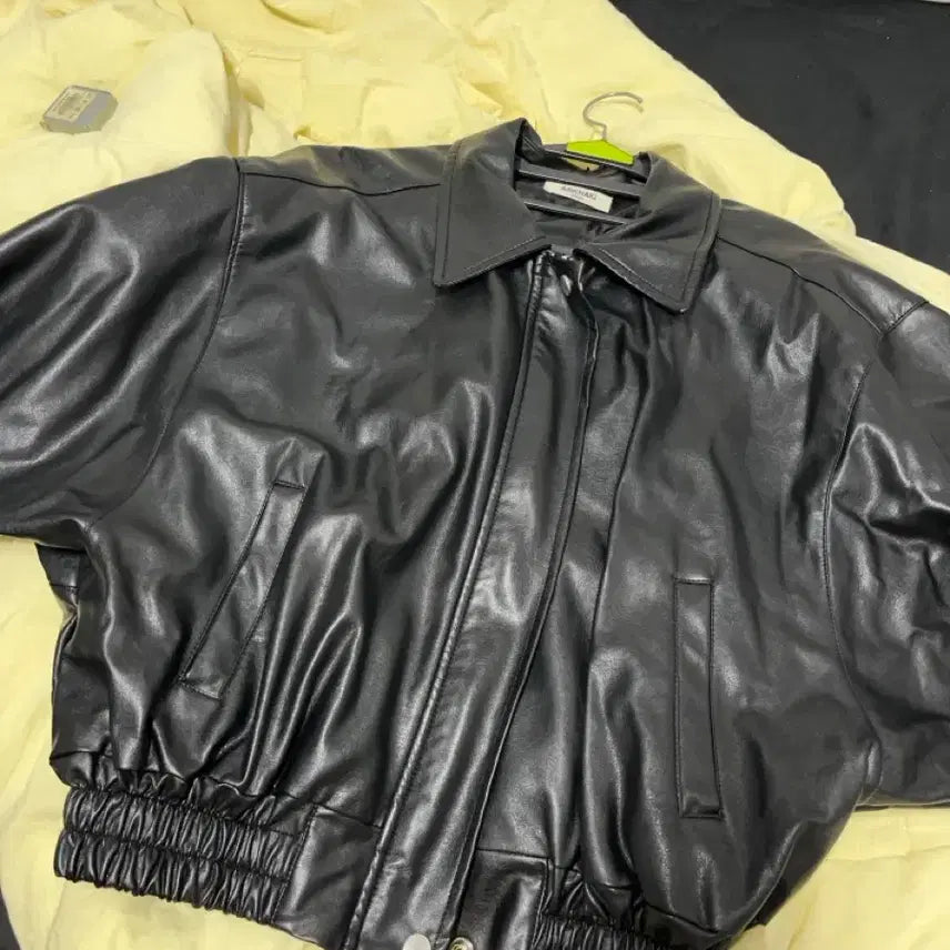 [BUNJANG] Black Leather Blouson Jacket / 블랙 레더 블루종 자켓