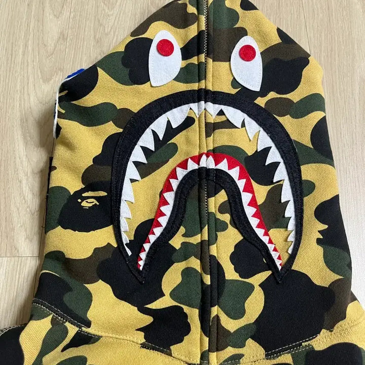 [BUNJANG] BAPE Shark Hoodie Yellow Camo XL / 베이프 샤크후드 황계 xl 팝니다