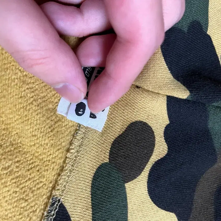 [BUNJANG] BAPE Shark Hoodie Yellow Camo XL / 베이프 샤크후드 황계 xl 팝니다