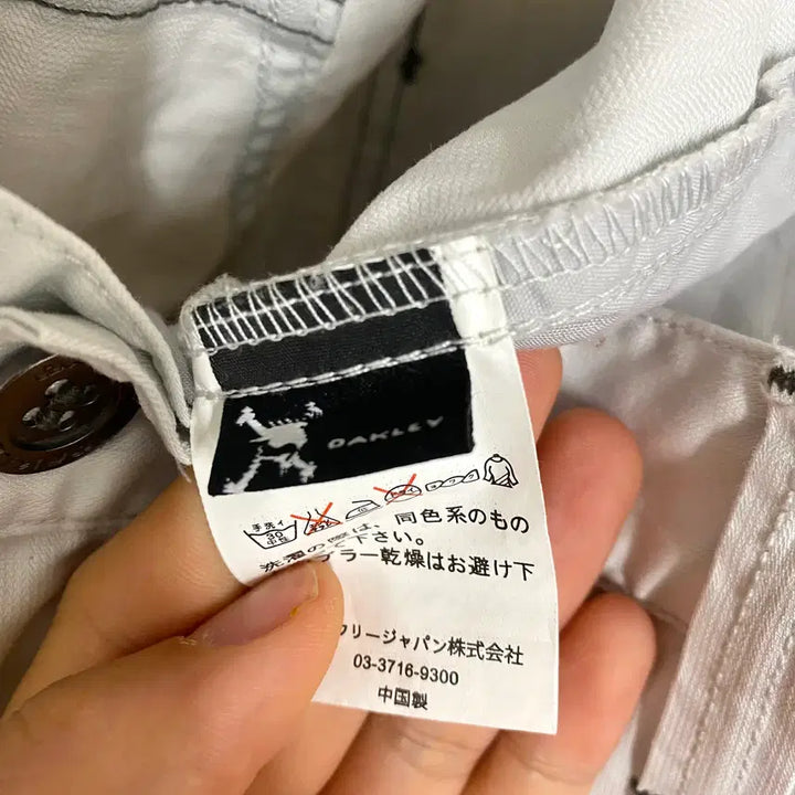 [BUNJANG] OAKLEY 2way pants 오클리 투웨이 지퍼 팬츠 / OAKLEY 2way pants 오클리 투웨이 지퍼 팬츠