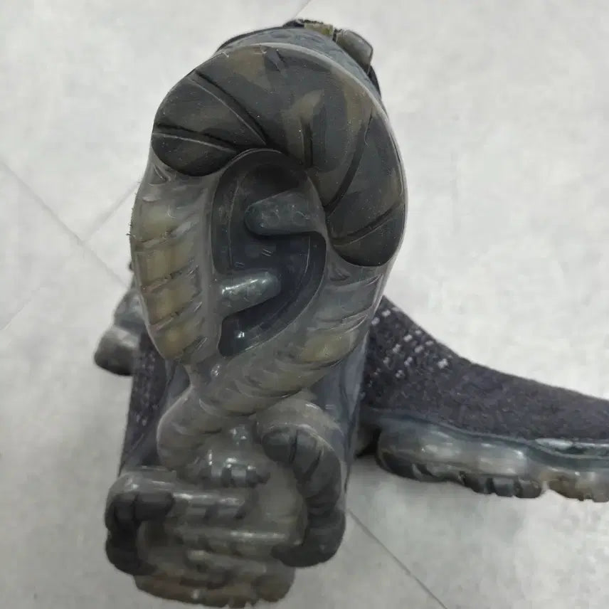 [BUNJANG] Nike Air VaporMax 2020 Sneakers (240) / 나이키 에어 베이퍼맥스 2020  (240)