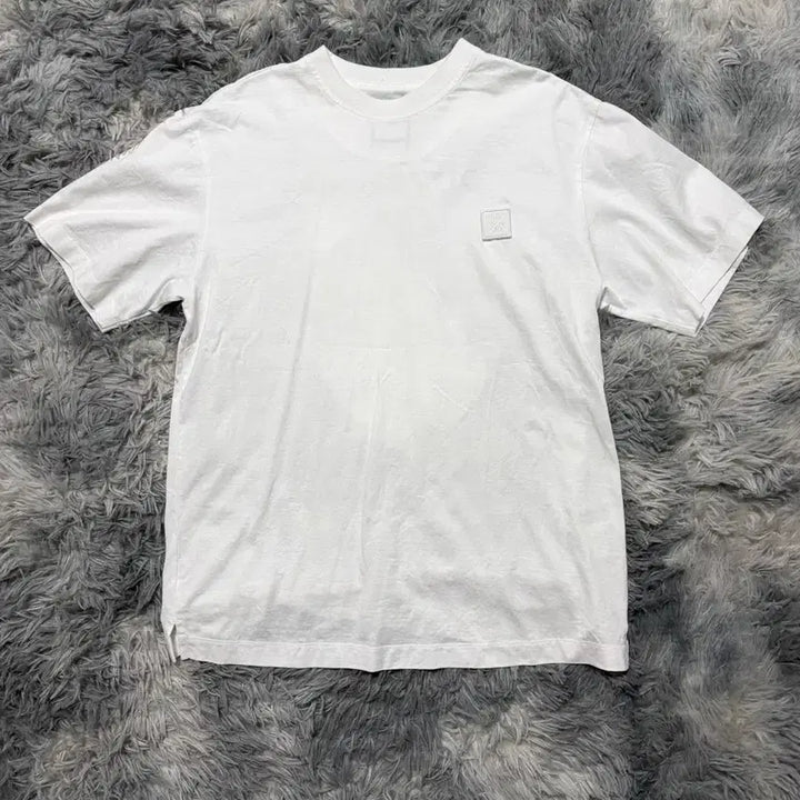 [BUNJANG] 우영미 깃털 백로고 반팔티 / 우영미 깃털 백로고 반팔티 {size 38 M}