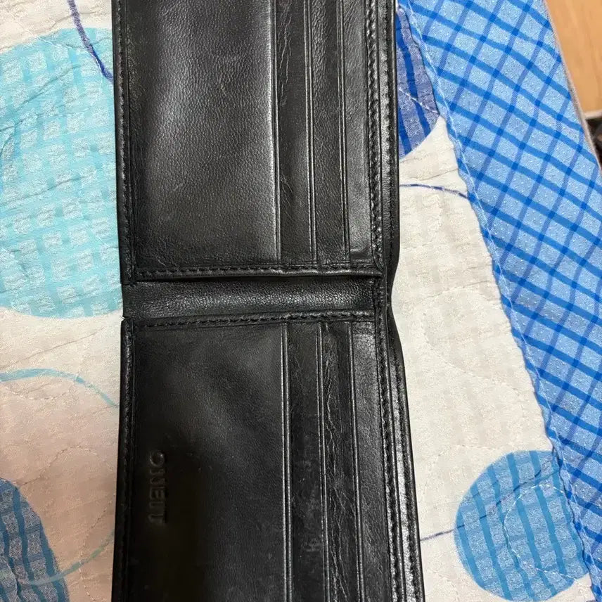 [SOLD OUT] 급처) 블랙 가죽 반지갑