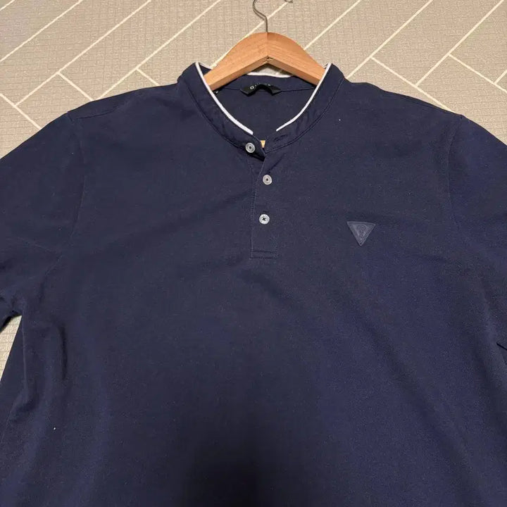 [SOLD OUT] 게스 남성 반팔 티셔츠 / XL 105사이즈