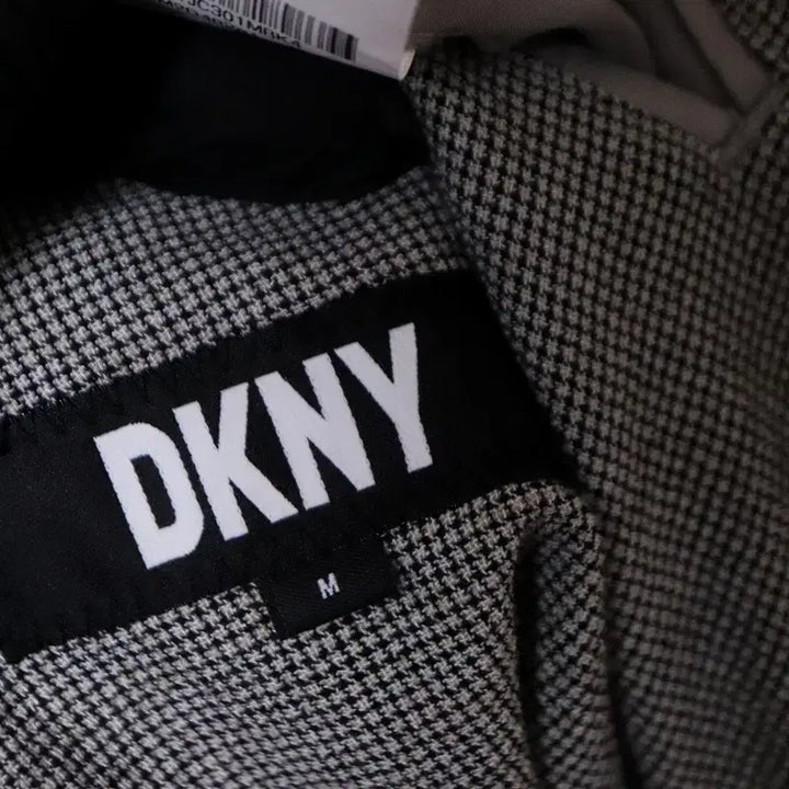[BUNJANG] DKNY 남성100 린넨 자켓 (6) / DKNY 남성100 린넨 자켓 (6)