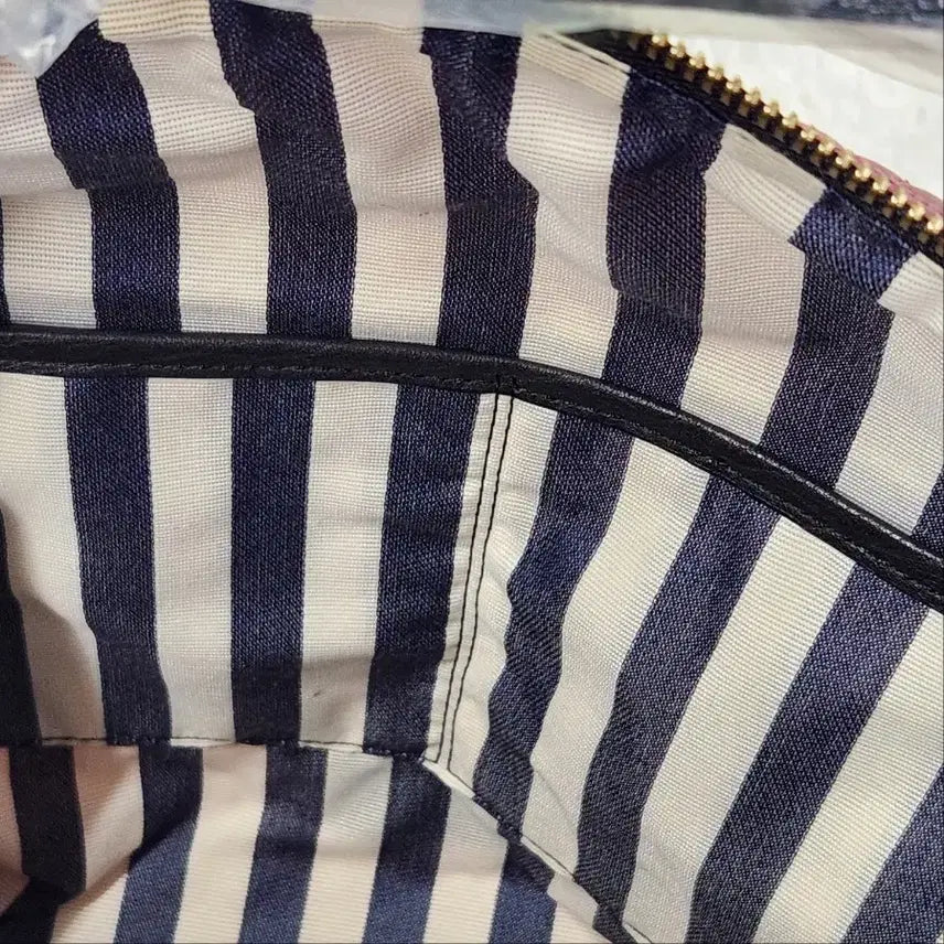 [BUNJANG] CARLYN Cozy Quilted Shoulder Bag / [새상품] 칼린 코지백 핑크 퀼팅 숄더백 크로스백